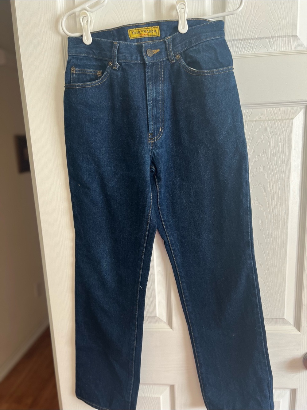 NWOT  Real Ranch Premium Men's Jeans 30"X 32" Cotton Never worn Dark  Wash
